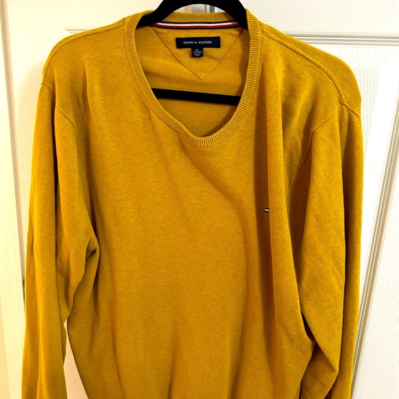 Tommy Hilfigger Casual sweater - Picture 1 of 3